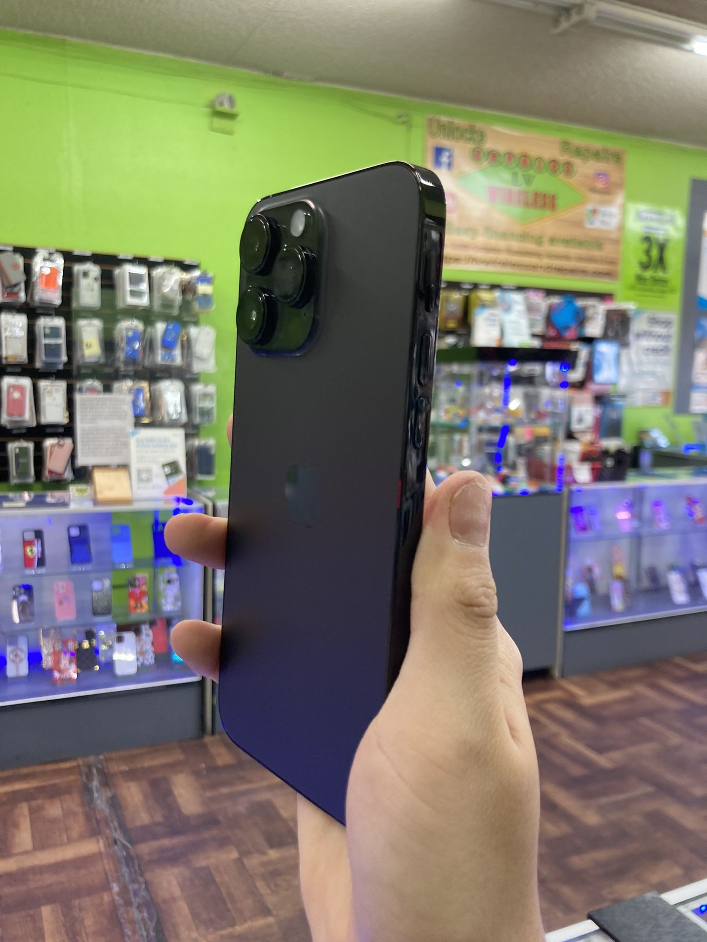 iPhone 14 Pro Max