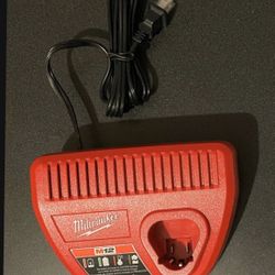 Milwaukee M12 Charger Brand New