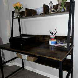 Office Desk & Office Chair 