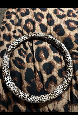 Leopard Print Steering Wheel Cover
