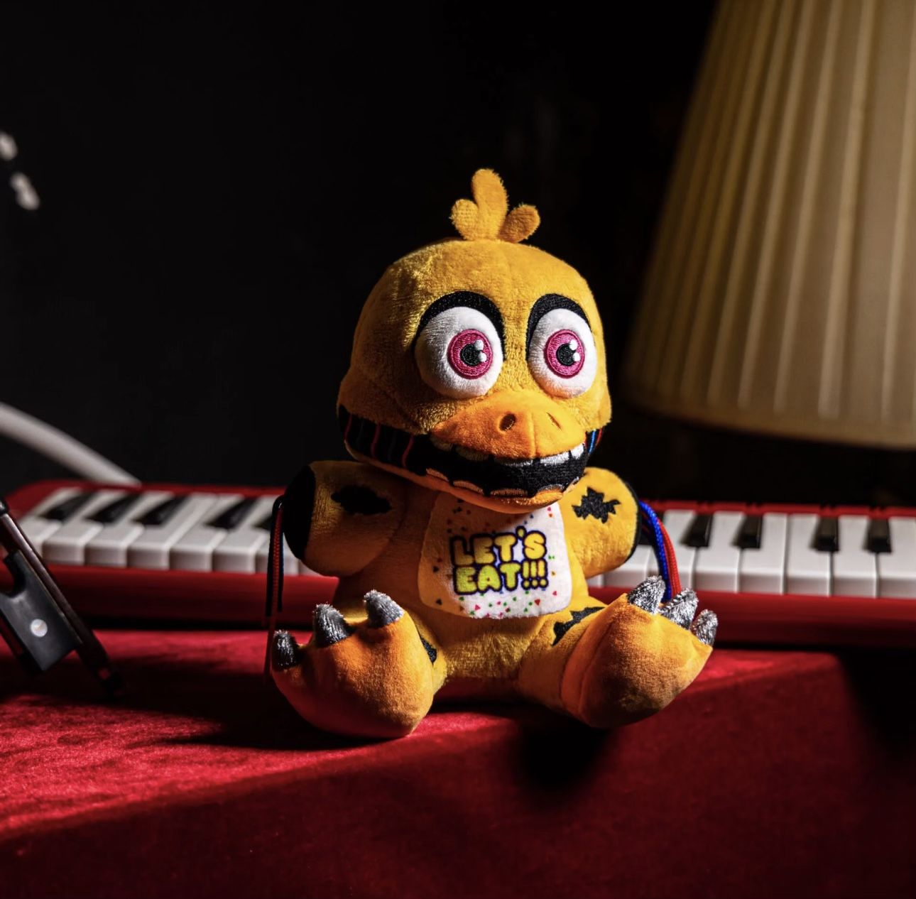 Xsmart Withered Chica Plush