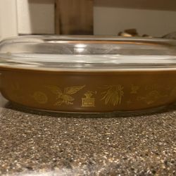 Vintage Pyrex Early American Gold Pattern Split Baking Dish