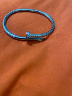 Nail bracelet