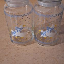 $120 Vintage Country Geese Glasses.(12) ..glass Jars (2).... Curtain(2)...Can Opener Cover...and Dish Towel