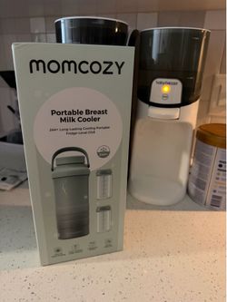 Momcozy portable cooler