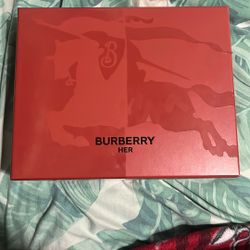 BRAND NEW Burberry Perfume Gift Set