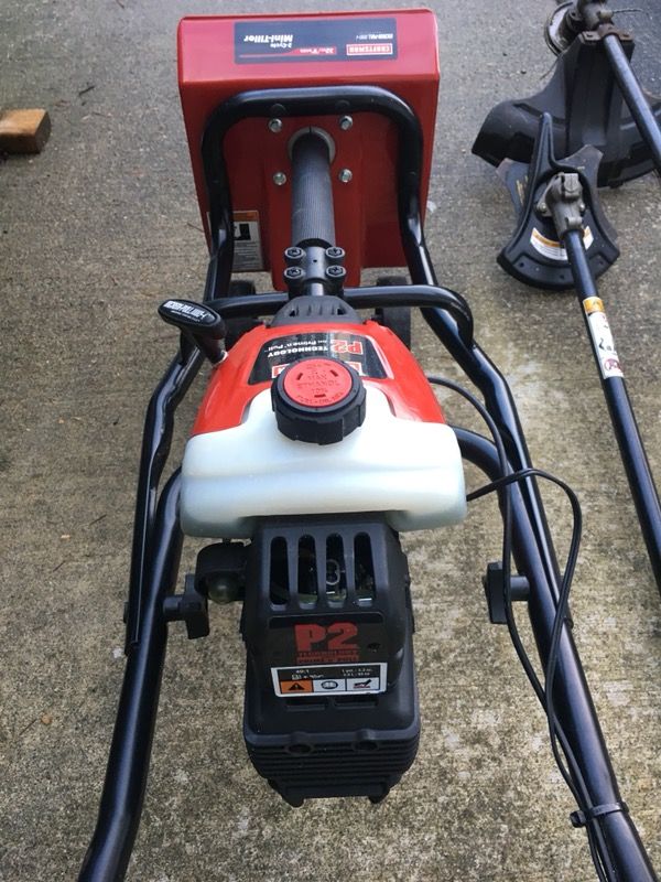 Craftsman 29cc 4cycle Straight shaft Weedwacker gas trimmer with a
