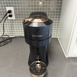 Nespresso Vertuo Next Premium Espresso Machine ( Rose Gold) with Aeroccino Milk Frother