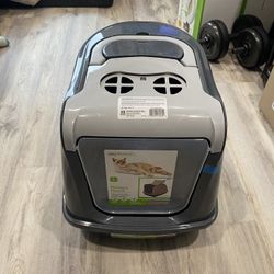 Cat Litter Box