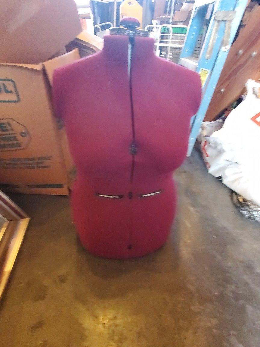 Adjustable Mannequin