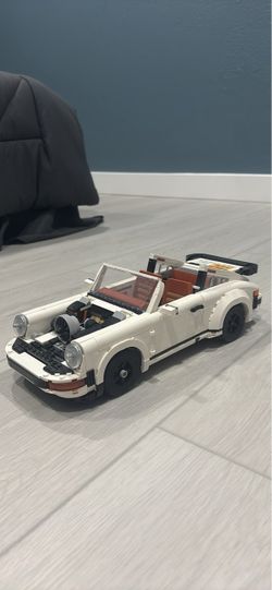 Modded Lego Porsche 911