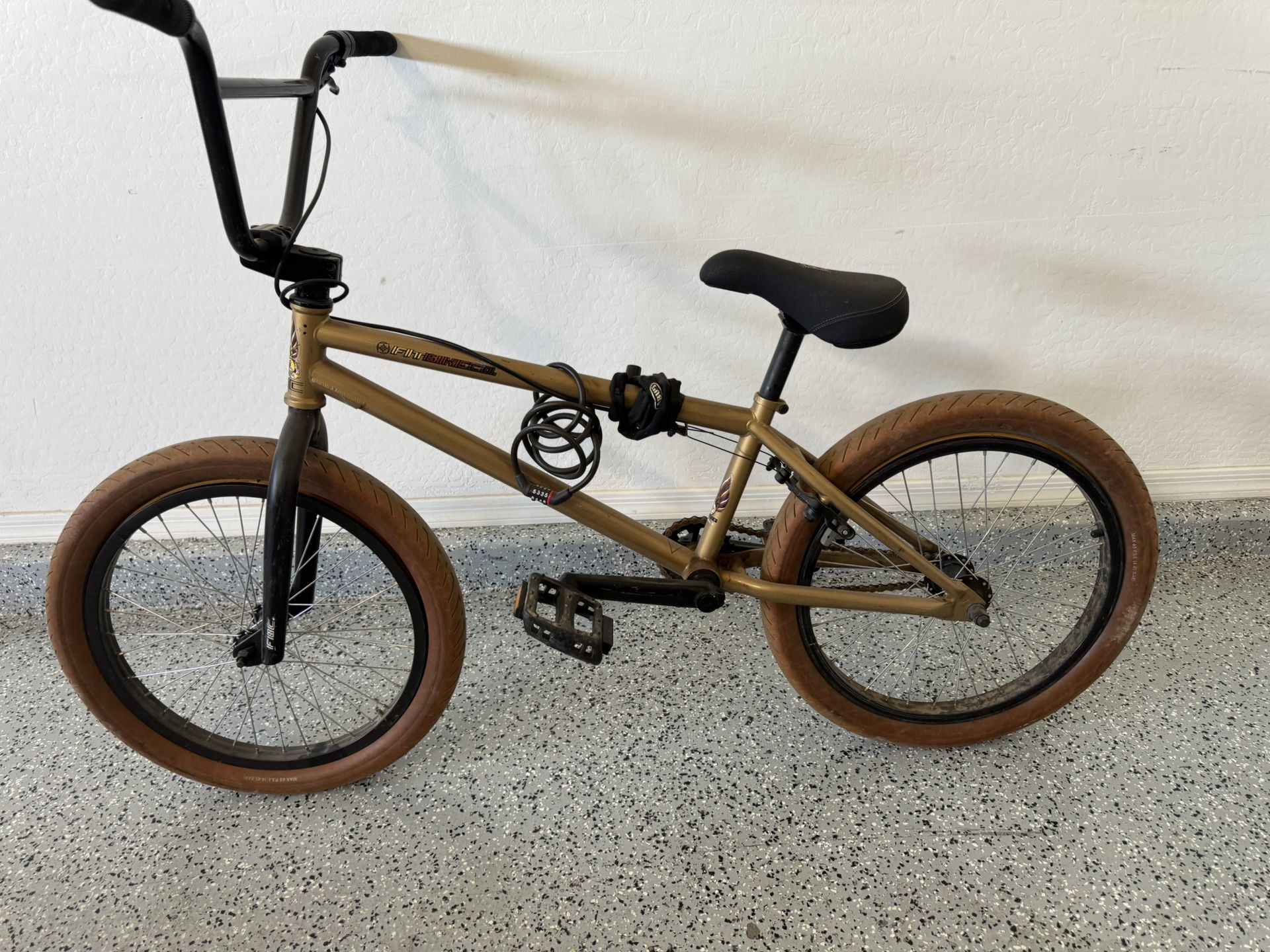 Fit Bike Co - BMX Bike 20in