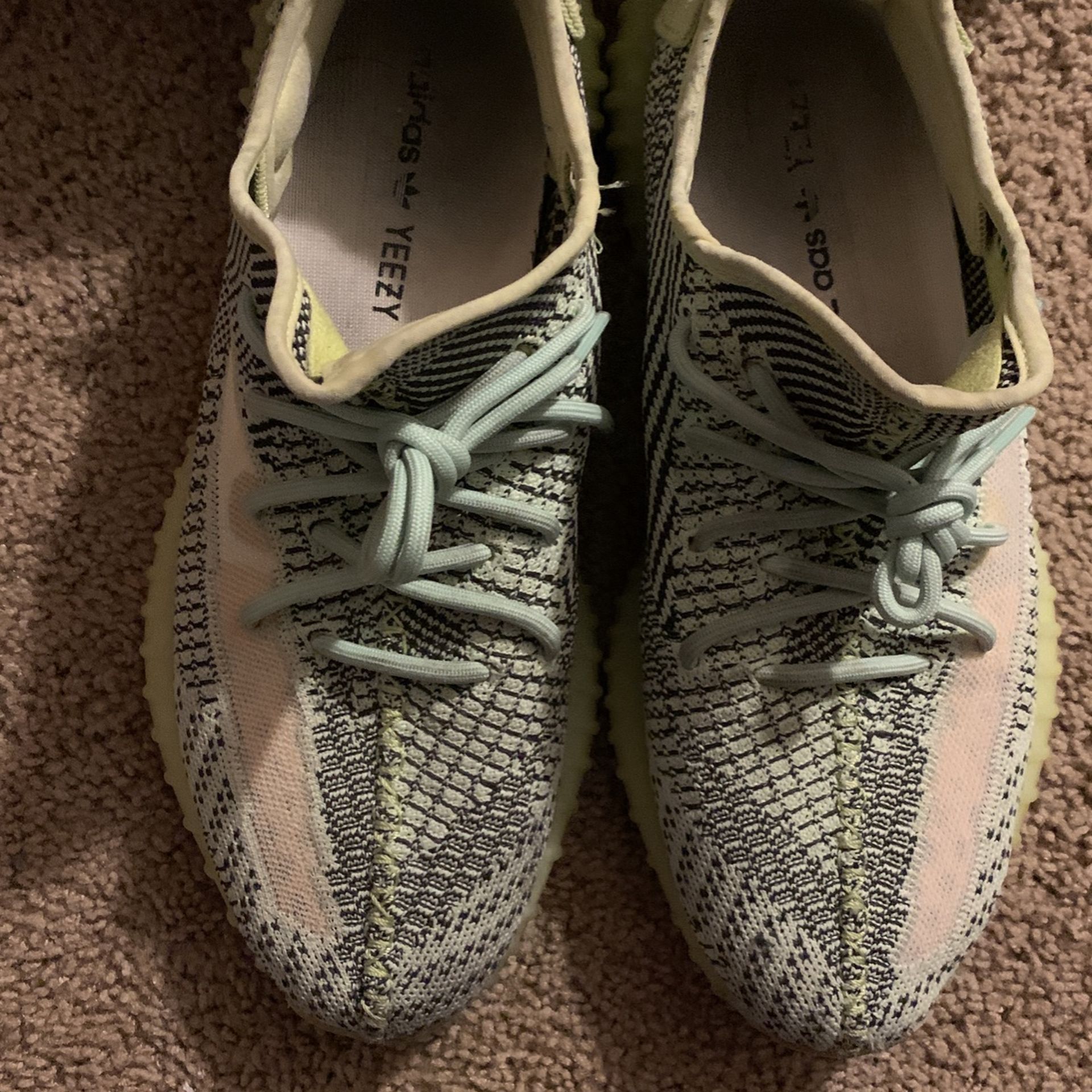 Adidas Yeezy Boost 350 V2 Yeezreel