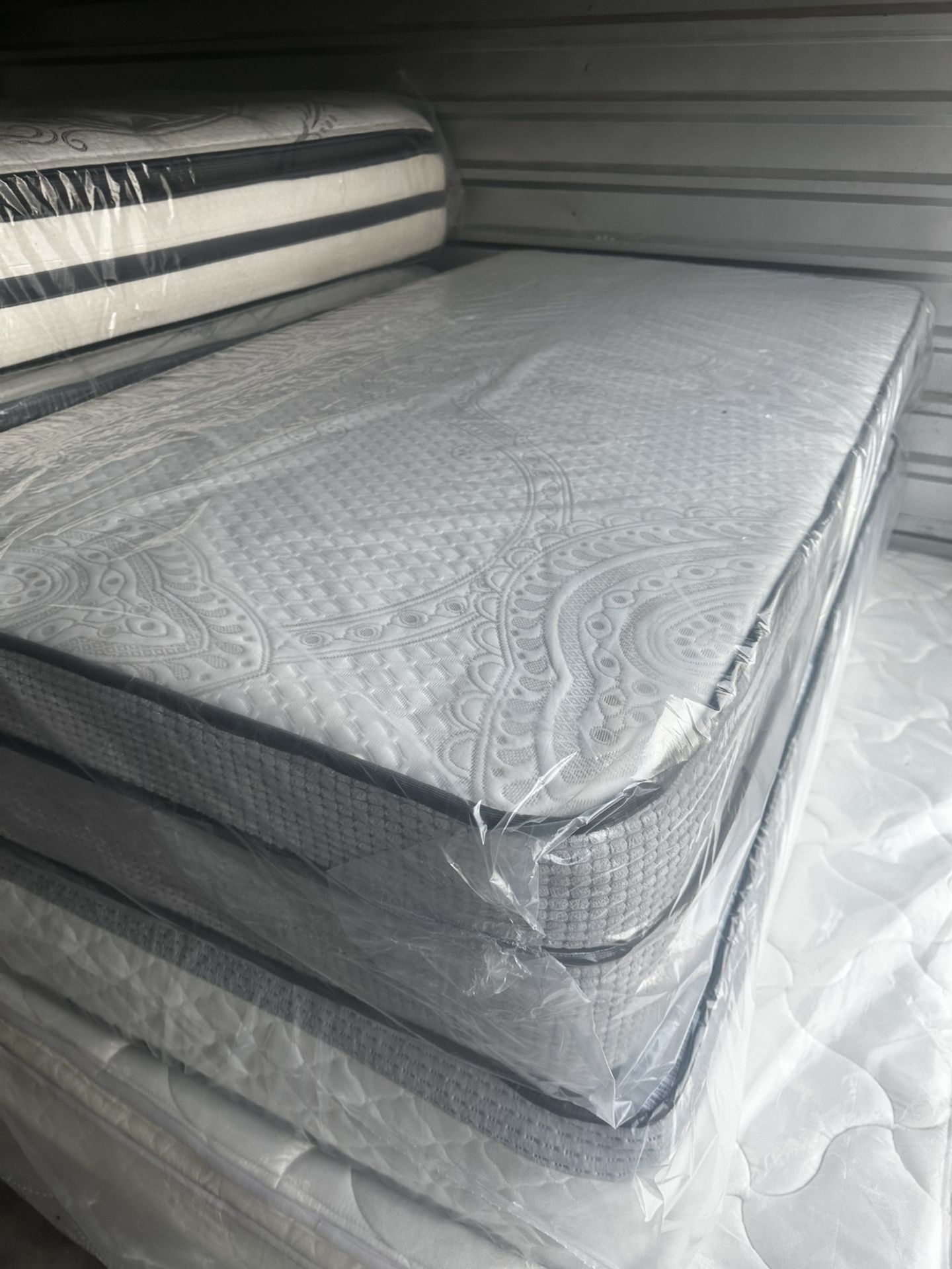 Twin Size Mattress And Box Spring
