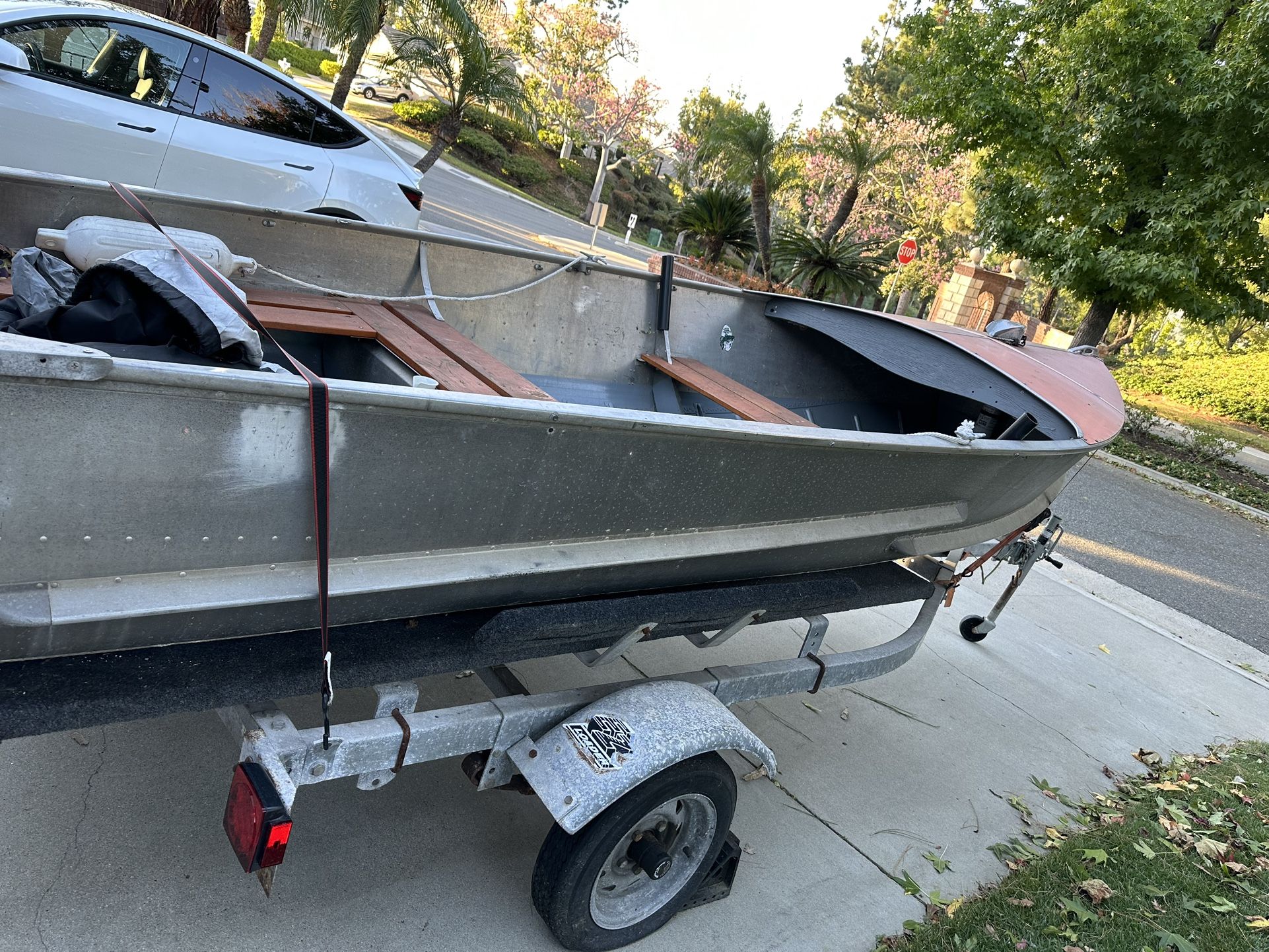 16ft Aluminum Boat