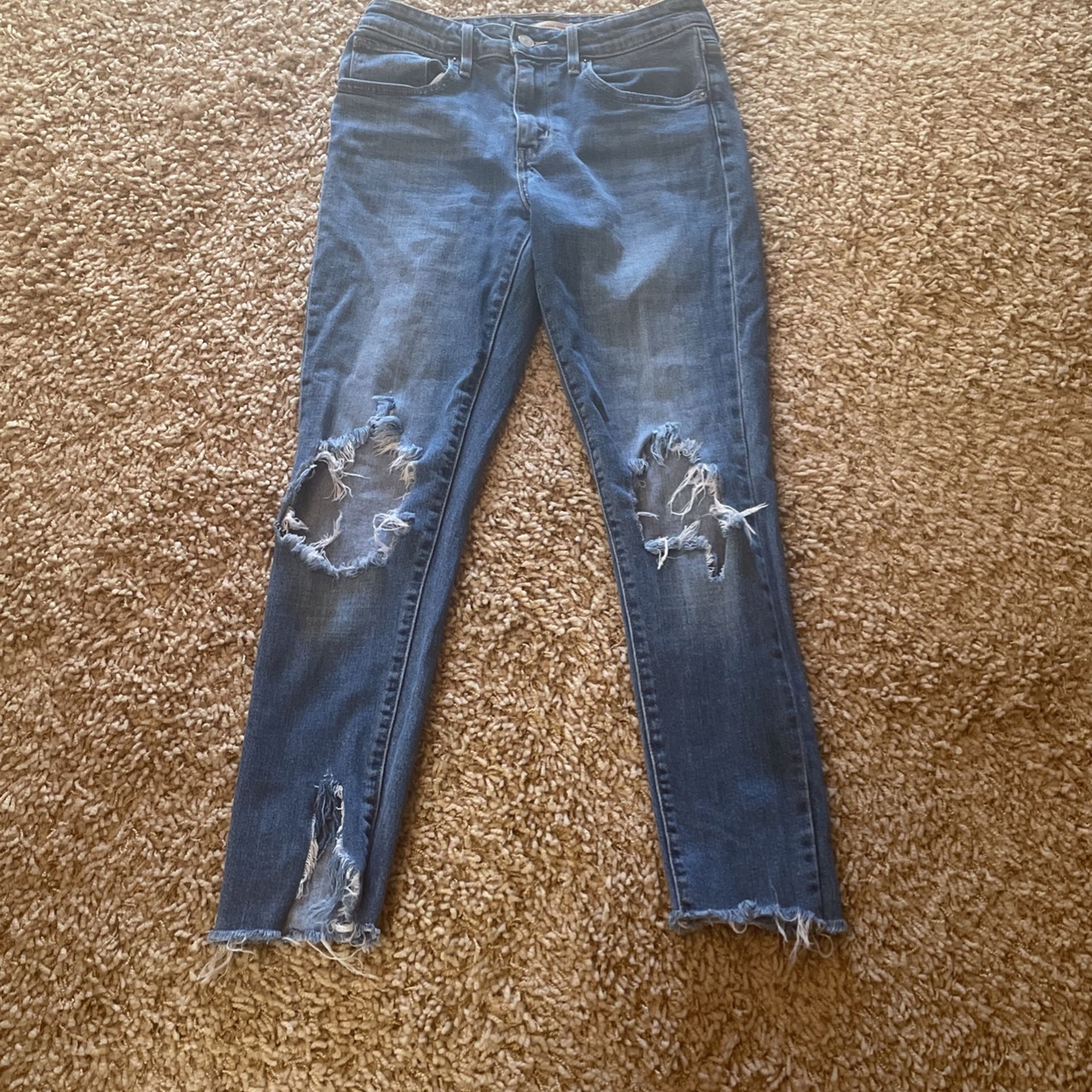 Women’s Levi’s Jeans