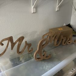 Mr And Mrs Wooden Sign