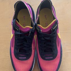 Women’s Nike Shoes Size 8