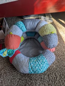Infantino 2-in-1 Tummy Time & Seated Support,