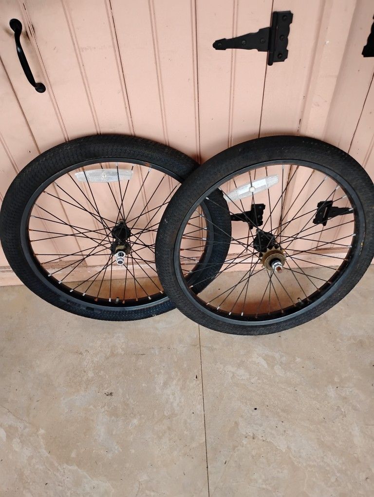 20 In Rims And Tires No Tubes