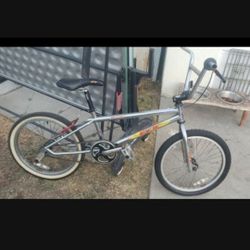 Vinatge Bmx GT MACH 1