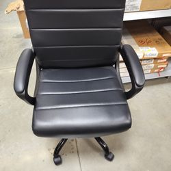 2 Chairs For Desk Office $40 Each Cash NE Philly 