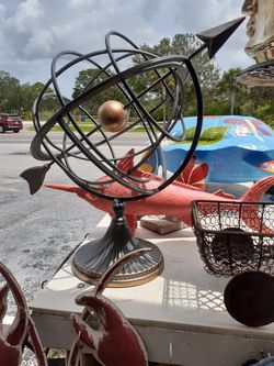 Cool table top metal piece