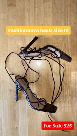 Fashionnova heels, brown, size 10