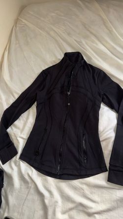 Lululemon sizes4-6-8-10-12 de mujer For woman $49.99 Each cada una