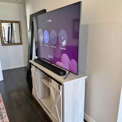 65 Inch Samsung 4K Smart TV