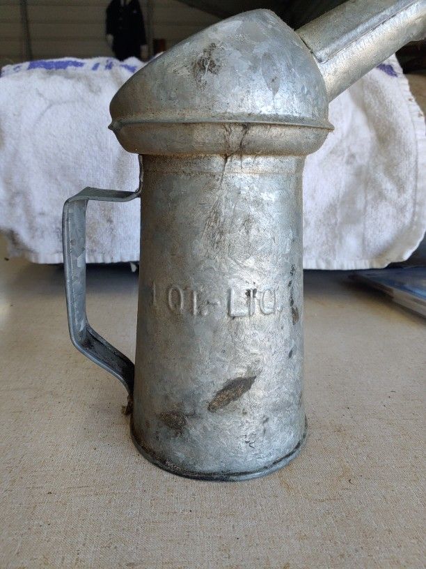 Vintage Galvanized Oil Can Pitcher, Vintage Dover Galvanized Oil Pourer C-1, 1 Quart