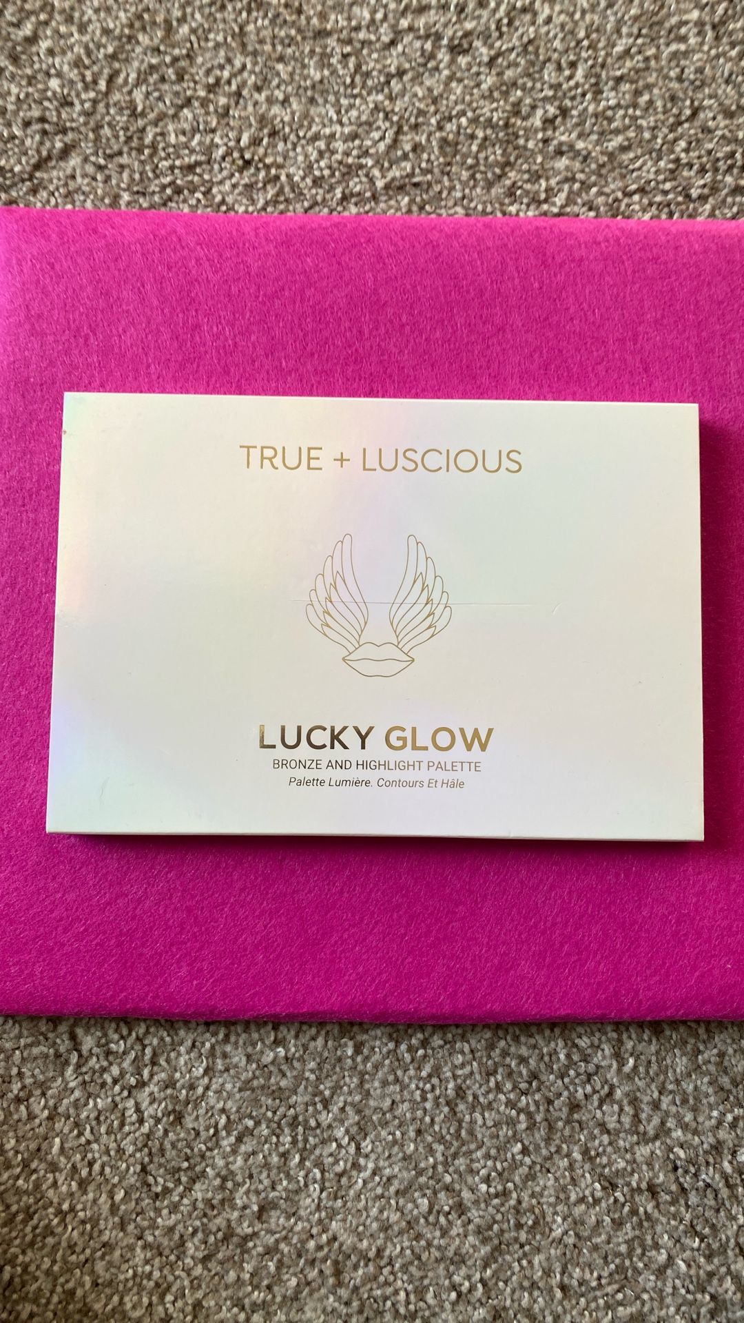 TRUE+LUCKY GLOW NEW