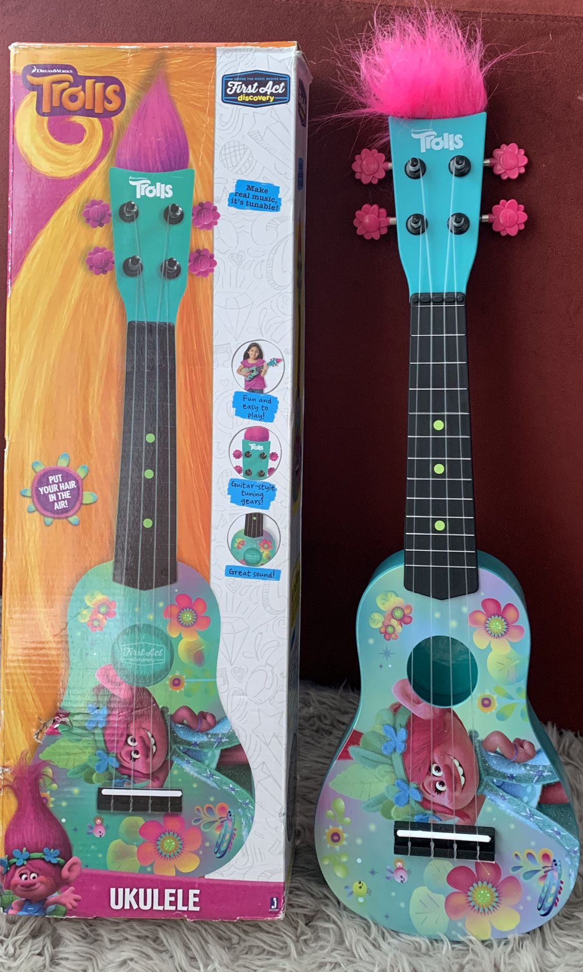 Trolls First Act Discovery 4 String Ukulele