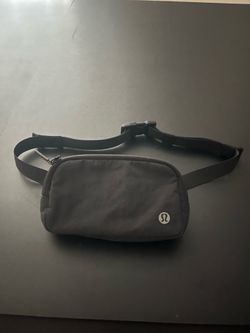 Lululemon bag