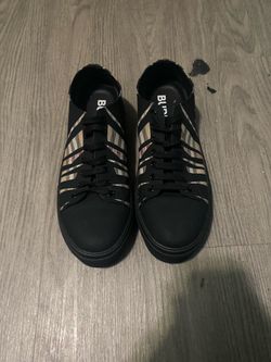 Burberry shoes size 11