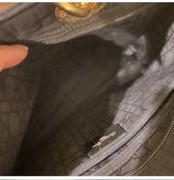 Dior purse