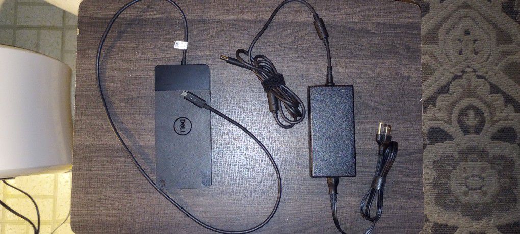 Dell Docking Station With Power Supply 