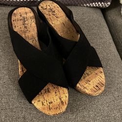 Womans 8.5 Wedges