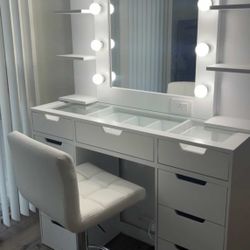 Makeup Vanity 