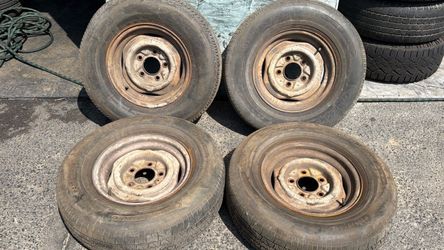 Ford Truck classic 15x5.5 Inch Steelies With old tires, Fits Bronco or Van