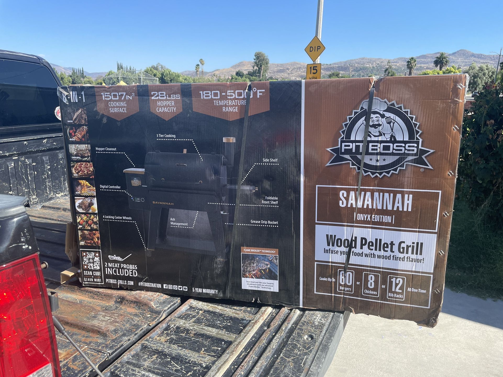 Pit Boss Savannah 1500 Wood Pellet Grill - Onyx Edition
