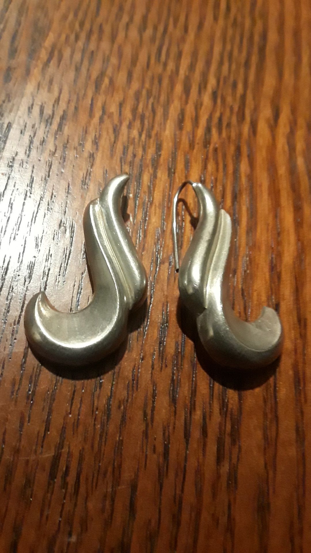 Gorgeous Sterling Silver 925 earrings