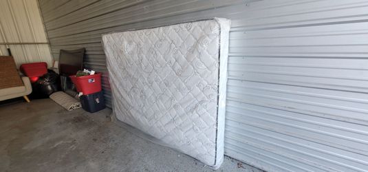 Queen Mattress stager sale