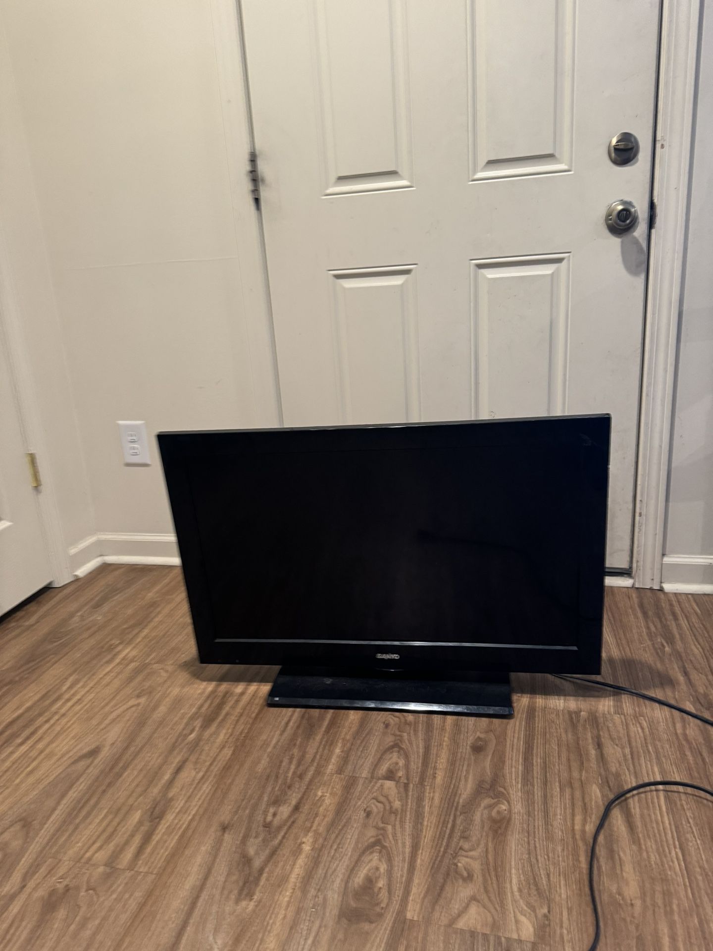 Sanyo 32” LCD 720p 60hz TV