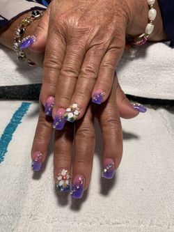 Acrilic nails