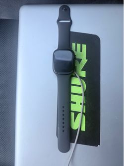 Apple Watch series 10 + charger