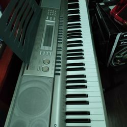 Casio Keyboard 