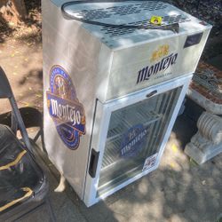 Mini fridge $150