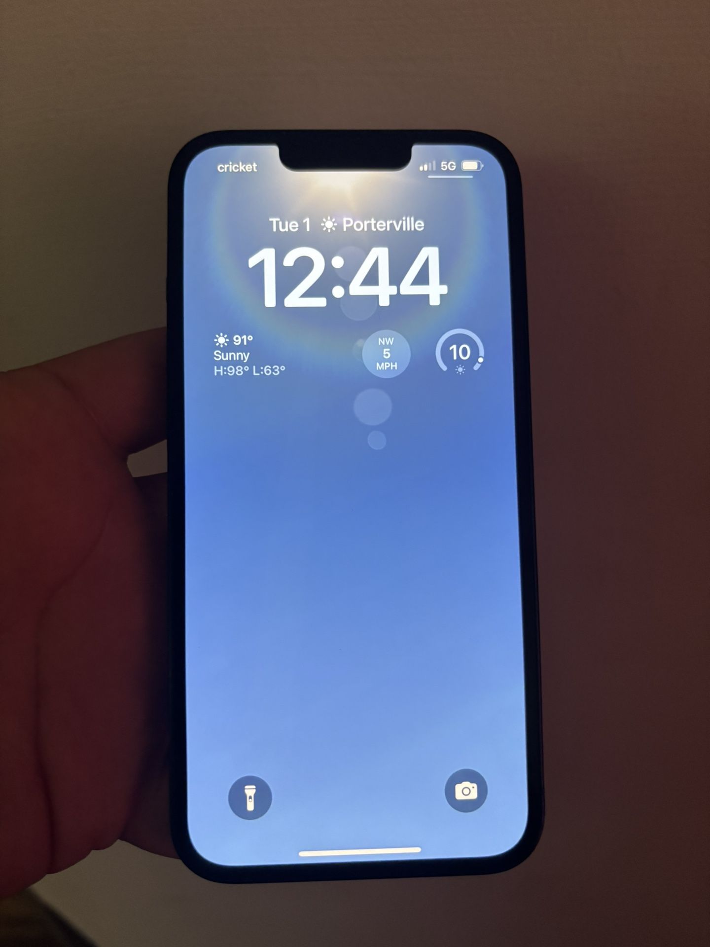 iPhone 13