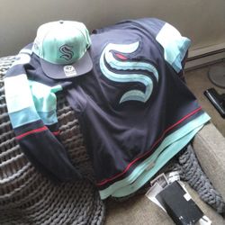 Kraken Hockey Jersey,Hat
